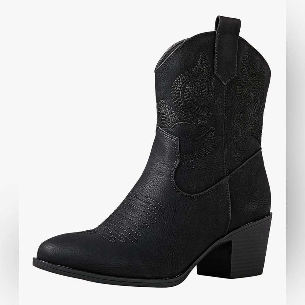 Global Win Black Cowboy Western Boot with Stitching